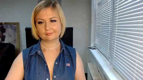 milli_mila @ myfreecams on 20230910
