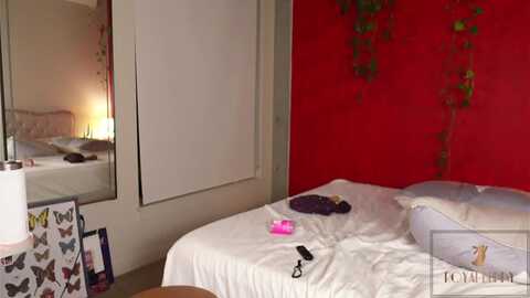 royalbunny @ myfreecams on 20230910