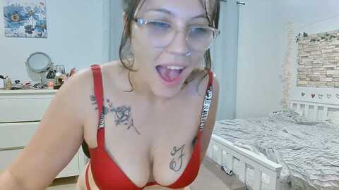 britishleona @ myfreecams on 20230911