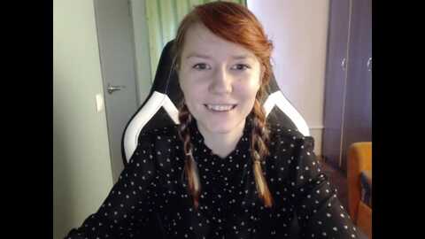Media: nikifoks18 Myfreecams Invalid Date