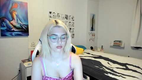 Media: annatame Myfreecams Invalid Date