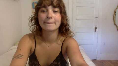 gentlylo @ myfreecams on 20230912