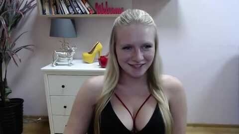 Media: luxxmindy Myfreecams Invalid Date