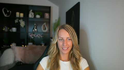 Media: nikki__sexx__ Myfreecams Invalid Date