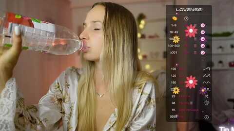 amy_rea18 @ myfreecams on 20230913