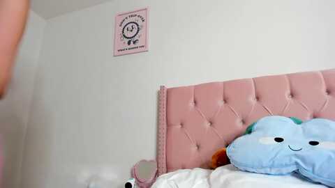 Media: cherrycute666 Myfreecams Invalid Date