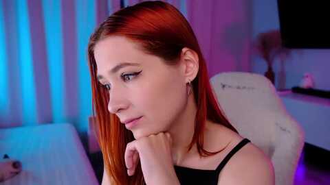 julyredfox @ myfreecams on 20230913