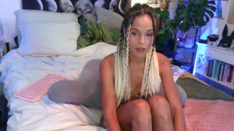 Media: lunarlexbday Myfreecams Invalid Date