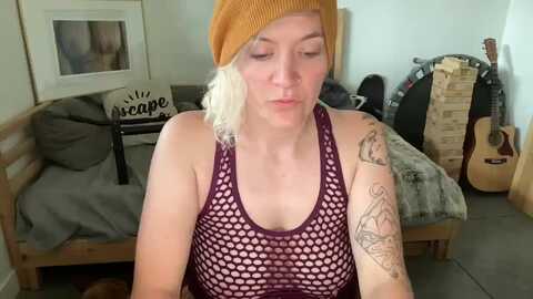 Media: purrtymetal Myfreecams Invalid Date