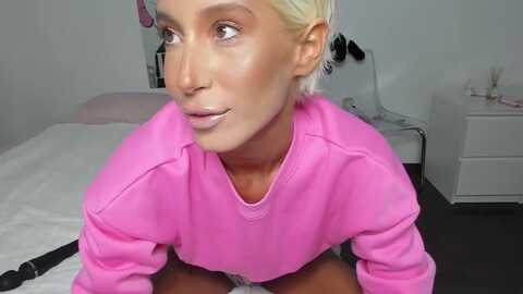 Media: qarinah Myfreecams Invalid Date