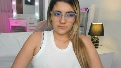 Media: camila_cruzz Myfreecams Invalid Date