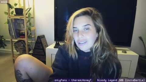 Media: honeytits_ Myfreecams Invalid Date