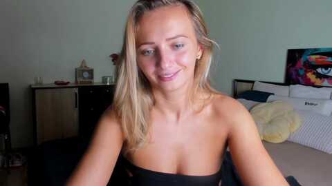Media: katbirdie_x Myfreecams Invalid Date
