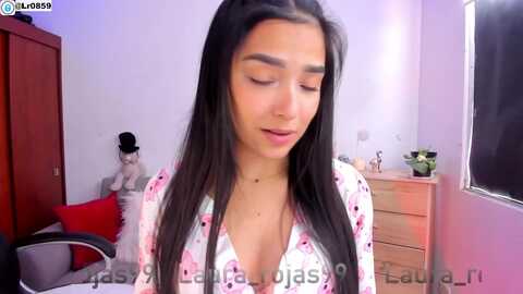 Media: laura_rojas99 Myfreecams Invalid Date