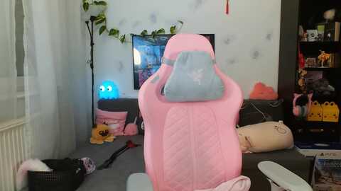 Media: monicmoon18 Myfreecams Invalid Date