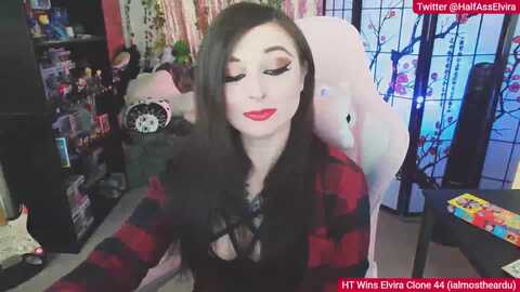 elviraaa @ myfreecams on 20230916