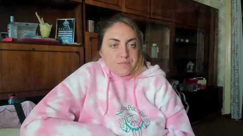 Media: klassy_holls Myfreecams Invalid Date