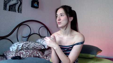 Media: wow__kelly Myfreecams Invalid Date
