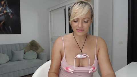 Media: awesomeblonde Myfreecams Invalid Date
