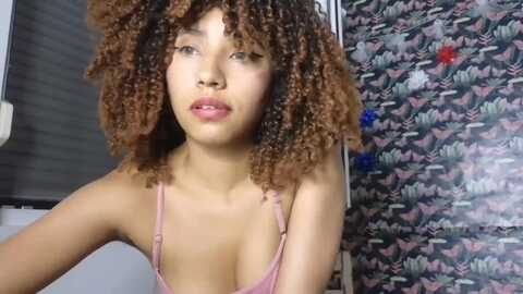 Media: cofewithmilk Myfreecams Invalid Date