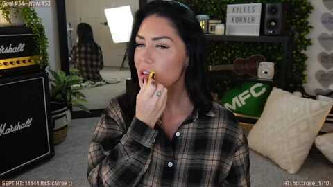 Media: itskylie Myfreecams Invalid Date