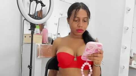 Media: kellymanely Myfreecams Invalid Date