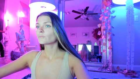 serina_ @ myfreecams on 20230918