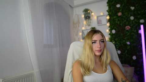 Media: tina_nappi18 Myfreecams Invalid Date