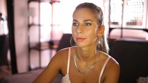 Media: hellohalley Myfreecams Invalid Date