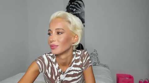 Media: qarinah Myfreecams Invalid Date