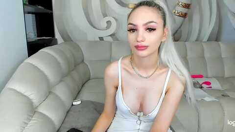 Media: haleysweet18 Myfreecams Invalid Date