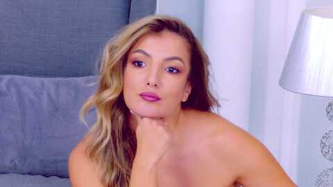 Media: kellymathews Myfreecams Invalid Date