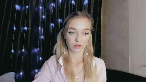 Media: ambri_lili Myfreecams Invalid Date