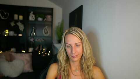 Media: nikki__sexx__ Myfreecams Invalid Date