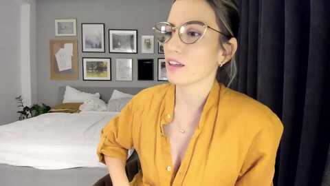 Media: happyendings_ Myfreecams Invalid Date