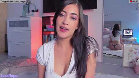 Media: lunahayes Myfreecams Invalid Date