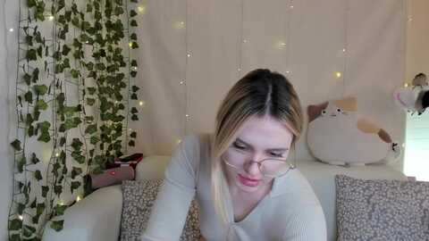 Media: sonia_moon Myfreecams Invalid Date
