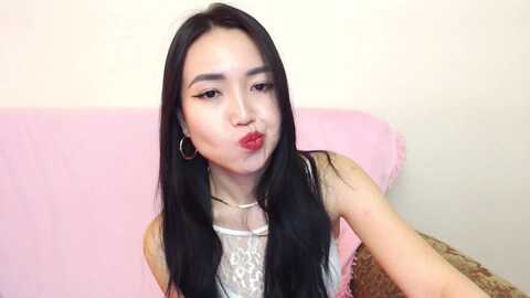 Media: jennyleee Myfreecams Invalid Date