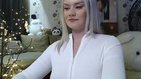 roomofbears @ myfreecams on 20230923