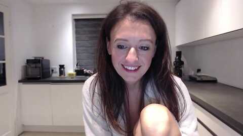 Media: anelly Myfreecams Invalid Date