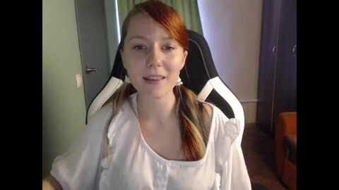 Media: nikifoks18 Myfreecams Invalid Date