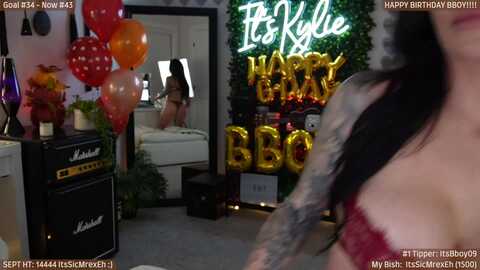 Media: itskylieeh Myfreecams Invalid Date