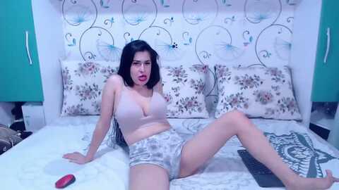 Media: kinkybrunetee Myfreecams Invalid Date