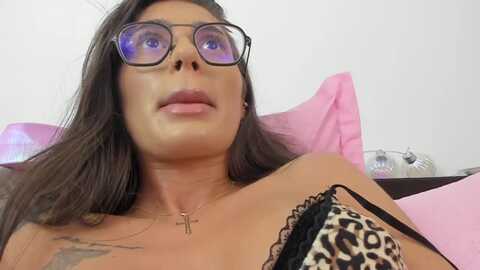 Media: kyliecruzz Myfreecams Invalid Date
