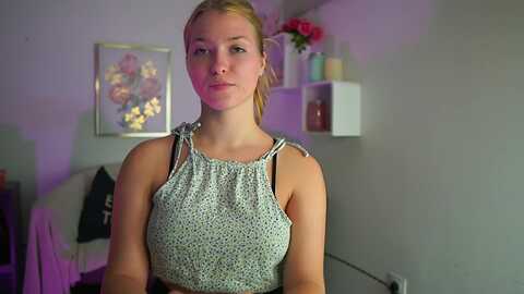 Media: mia_melano_ Myfreecams Invalid Date