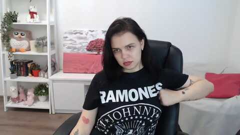 Media: nicolyrio Myfreecams Invalid Date