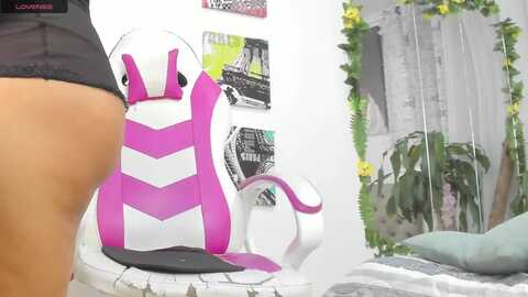Media: paola_ih Myfreecams Invalid Date
