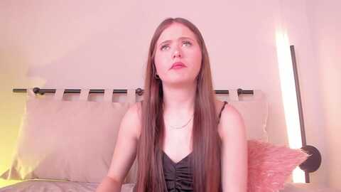Media: violet_03_ Myfreecams Invalid Date