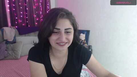 wow_lera @ myfreecams on 20230925