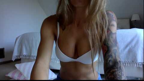 Media: oliviepaige Myfreecams Invalid Date